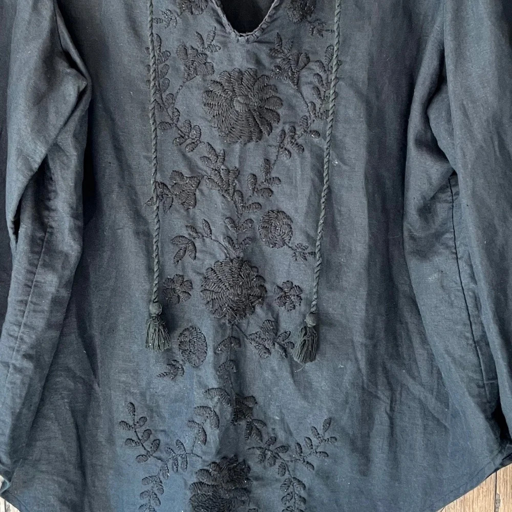 Gap Womens Embroidered Tie Front Top Black Linen/Cotton Blend Size Medium - Picture 6 of 9